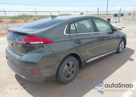 2021 Hyundai Ioniq Hybrid Se from USA, damaged, VIN KMHC75LC4MU257880